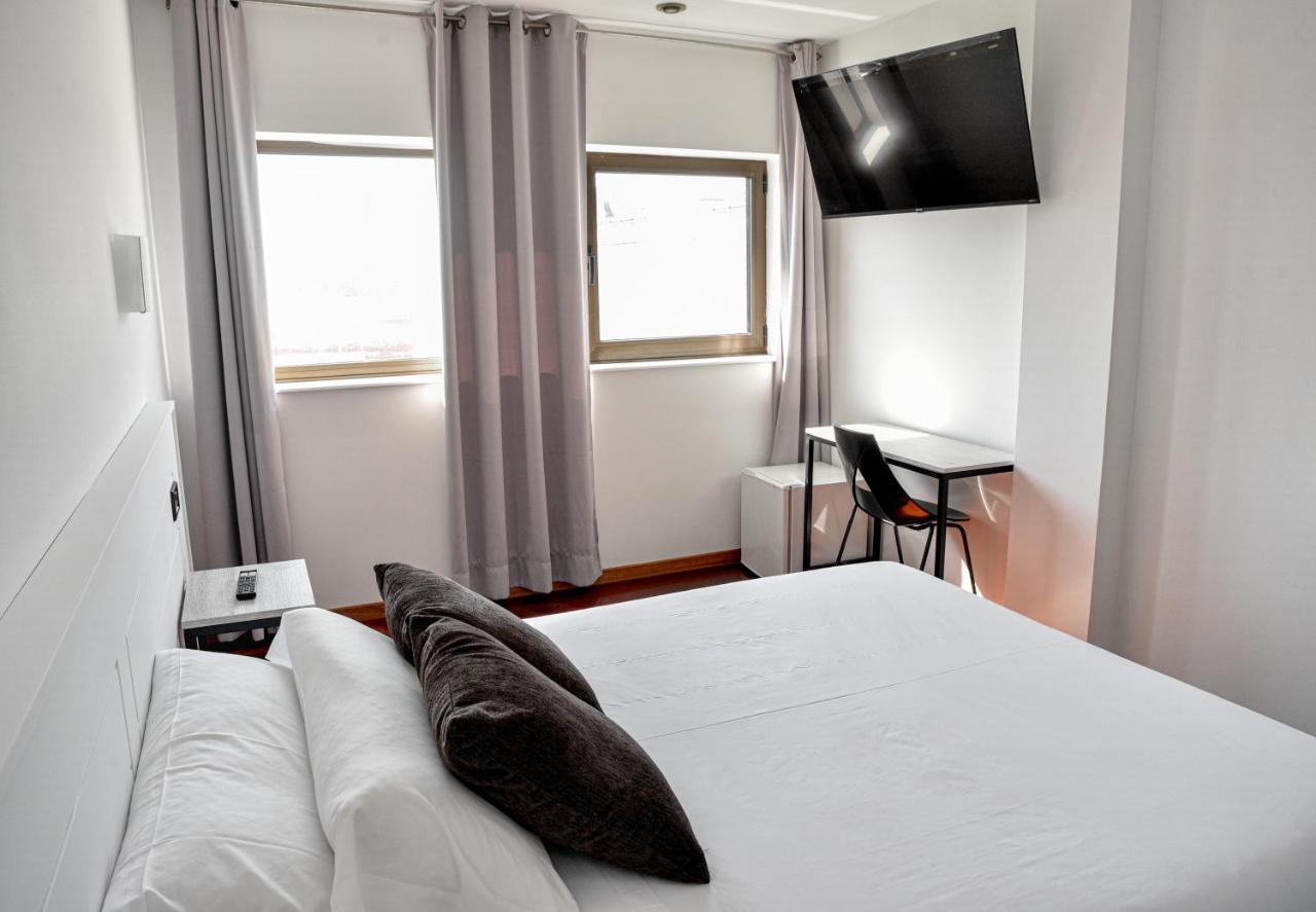 Hotel Chips Ferrol Narón Esterno foto